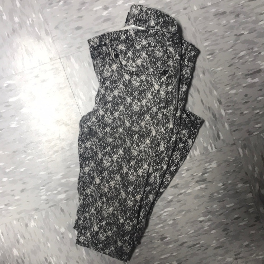 Grey & white pants